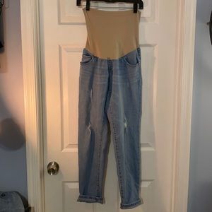 Oh Baby by Motherhood | boyfriend maternity jeans